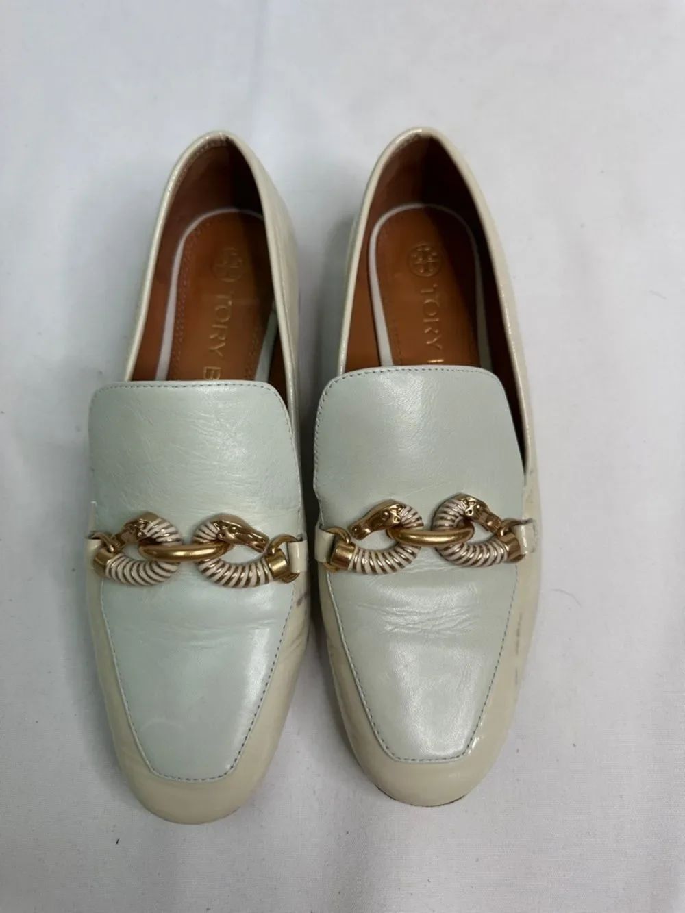 Tory Burch Cream Leather Loafers with Gold Chain Link